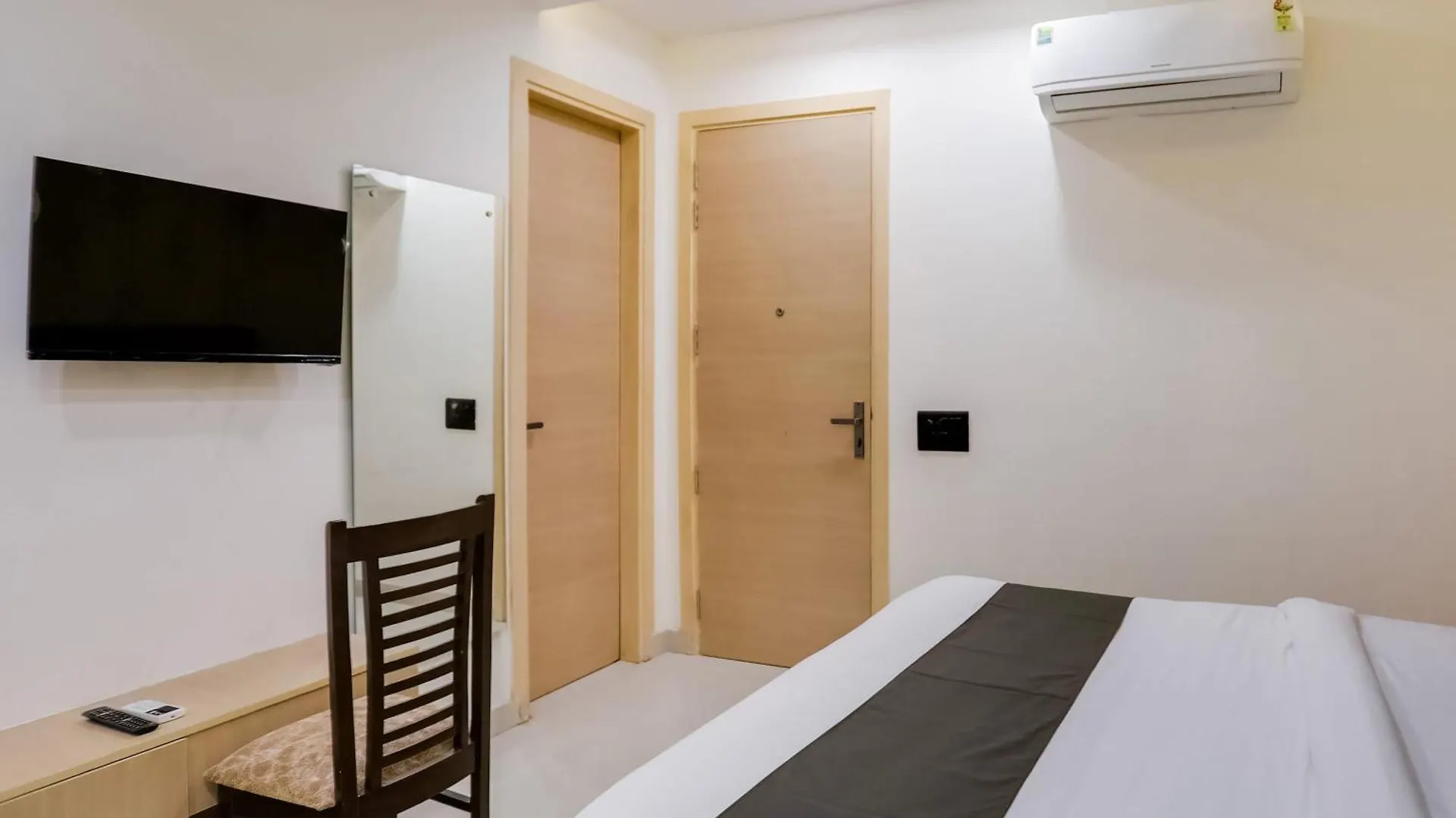 Townhouse Magnolia Corporate Stays Gurgaon 4*,  India